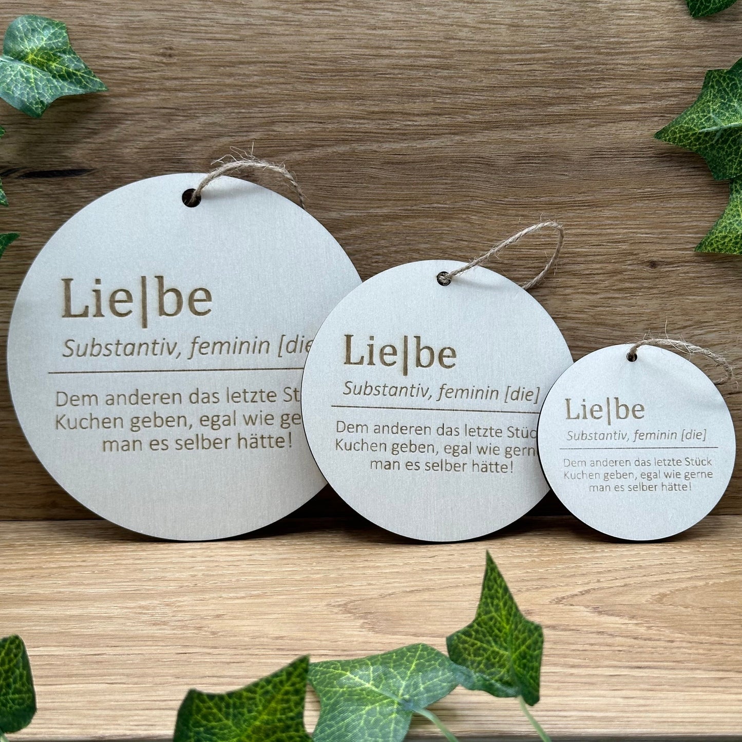 Holzplättchen "Definition Liebe" Geschenkanhänger für Geburtstag Weihnachten Jahrestag oder als Dankeschön. Geschenk für Paare