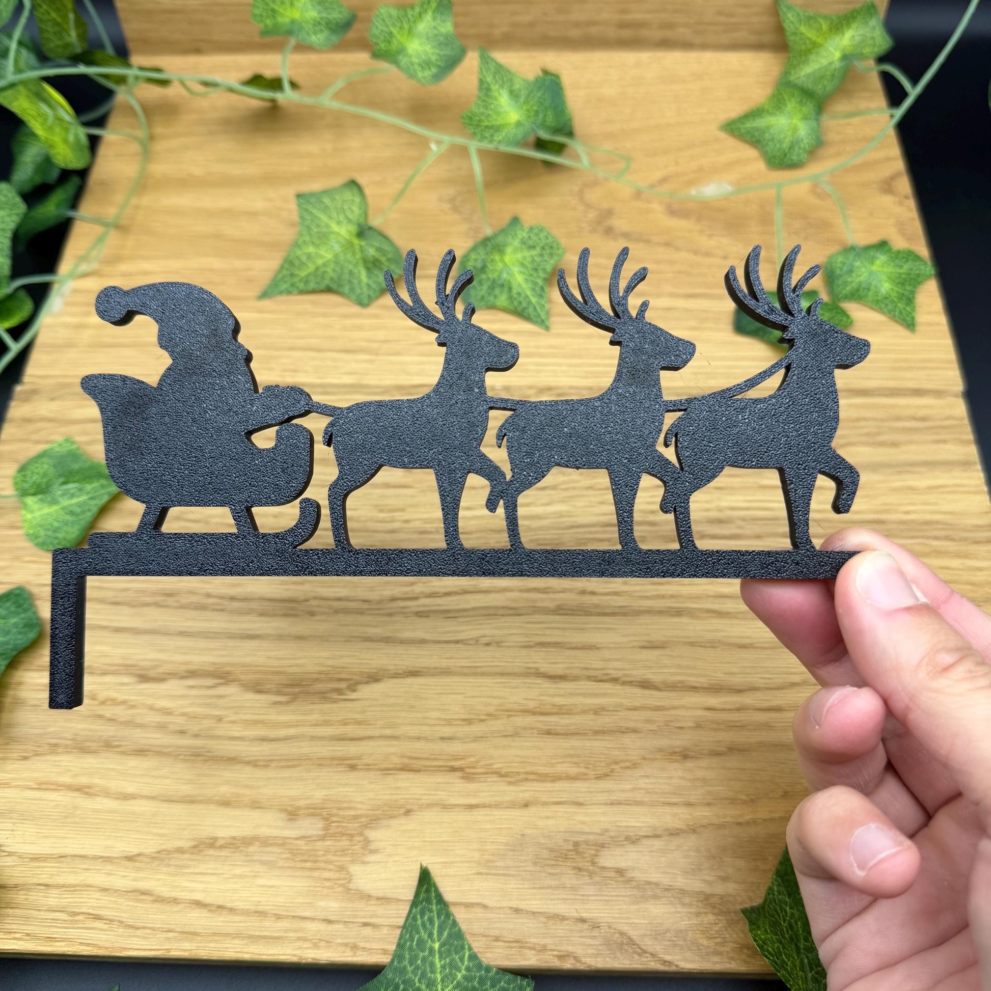 Weihnachtsdeko Schlitten mit Rentieren | Kantenhocker für Türrahmen, Schränke, etc.