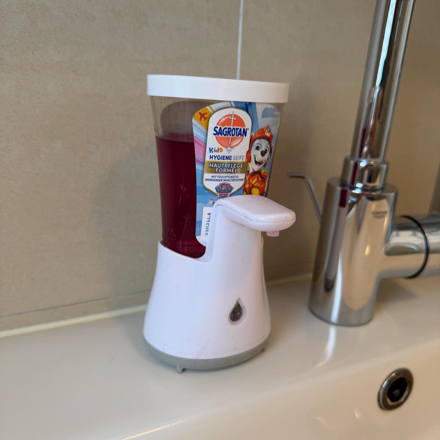 Sagrotan No Touch Deckel – Deko Abdeckung Seifenspender | Nachfüll-Option