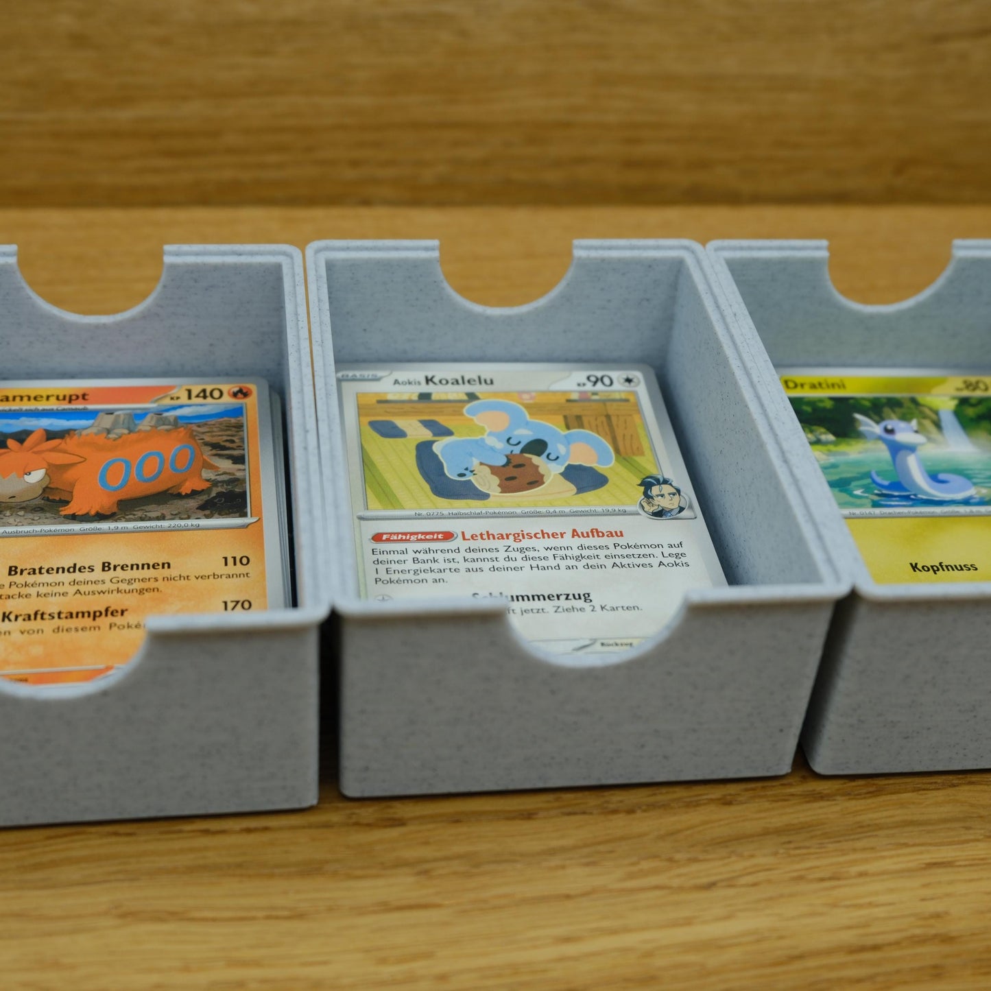 Stapelbare Sammelkarten Box für Pokémon Karten – perfekte Organisation für deine Sammlung